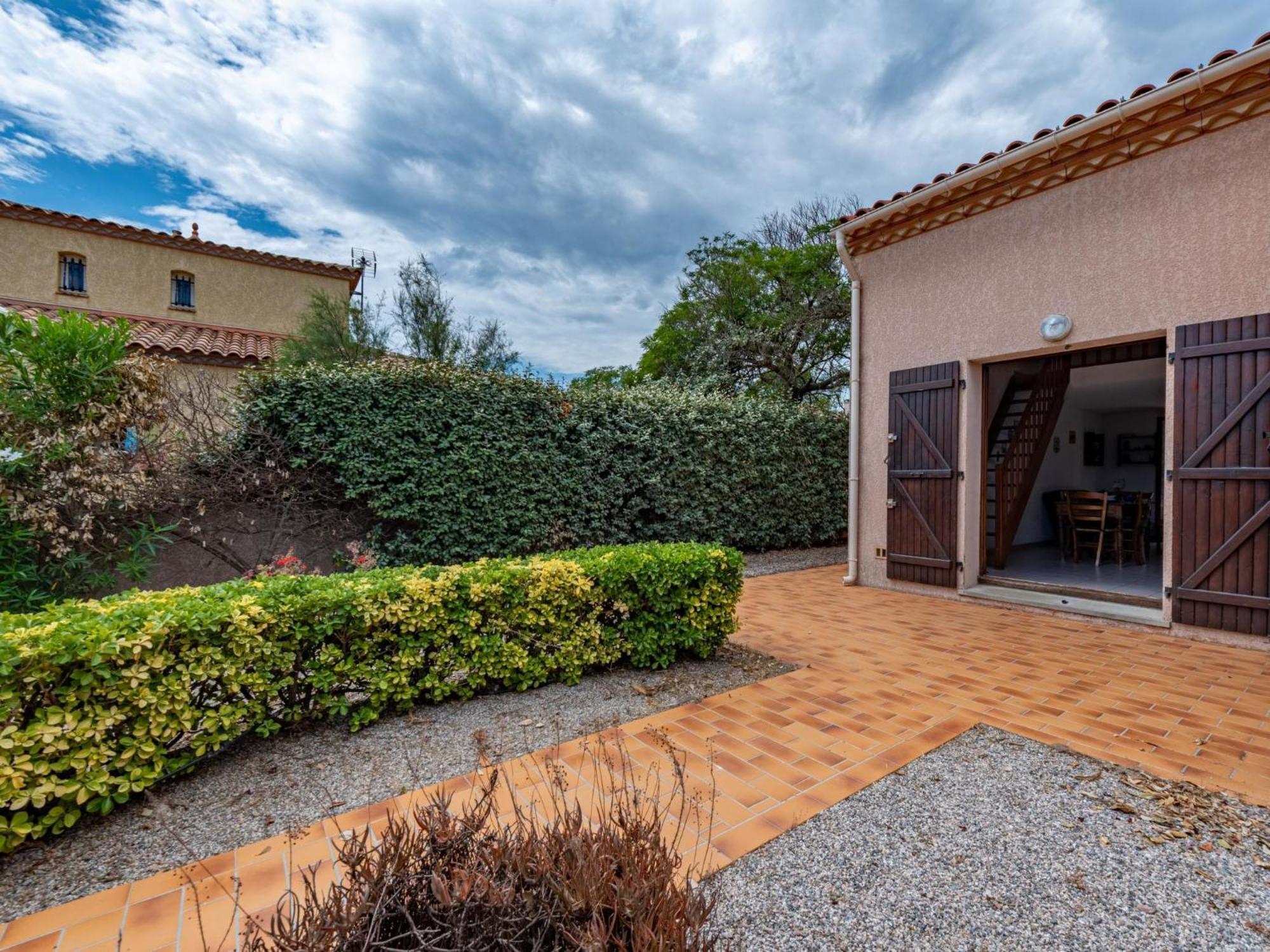 Holiday Home Hameau Des Tamarins-2 By Interhome Le Barcares Exterior photo